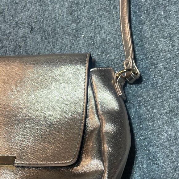 Shiny Mini Purse - Picture 3 of 7